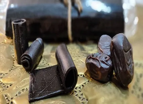 لواشک خرما عمده + قیمت خرید، کاربرد، مصارف و خواص